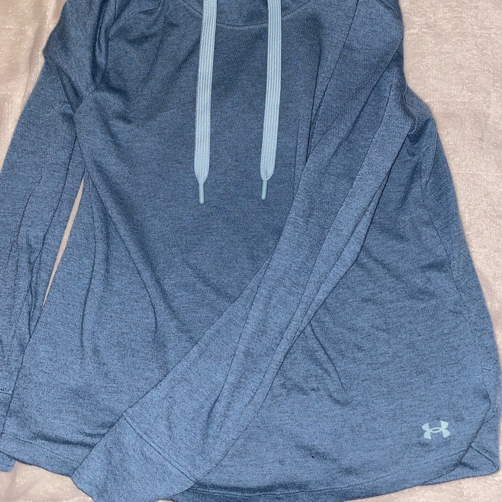 Under armor long sleeve sweatshirt hoodie